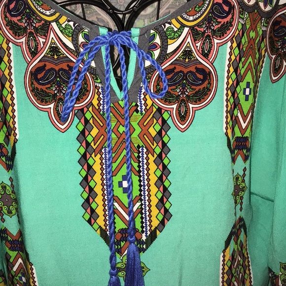 Top - Picture 2 of 7